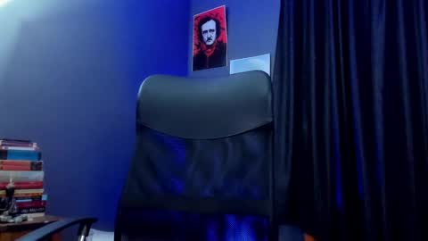Snapshot of leo_diaz01 chatting on 01/25/25, 04:13 Leo  Diaz online show from 01/25/25, 04:13