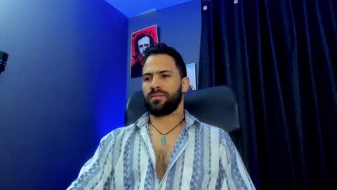 Snapshot of leo_diaz01 chatting on 03/04/25, 01:23 Leo  Diaz online show from 03/04/25, 01:23