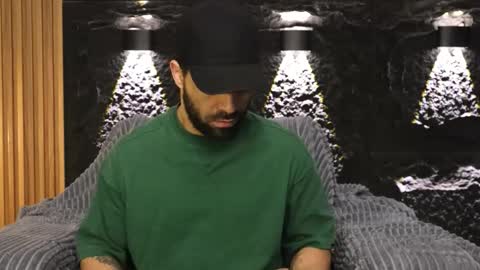 Leo  Diaz online show from 03/17/26, 01:54