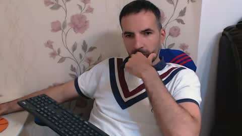 Leo Gianni online show from 06/12/26, 01:32