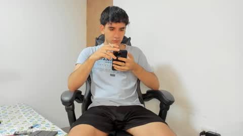 Leo Jones online show from 03/04/25, 07:43