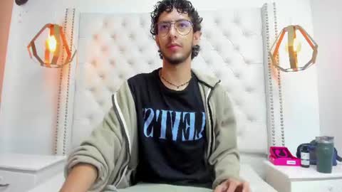 Snapshot of leo_sanz6 chatting on 06/16/26, 12:19 LEO online show from 06/16/26, 12:19