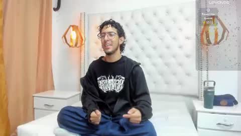 Snapshot of leo_sanz6 chatting on 06/20/26, 12:19 LEO online show from 06/20/26, 12:19