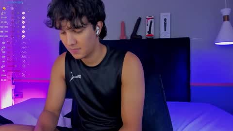 Leo online show from 11/18/25, 03:45