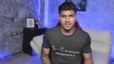 Leo independent model online show from 11/11/25, 01:27