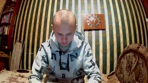 Snapshot of leo_timm chatting on 09/10/25, 10:21 leo_timm online show from 09/10/25, 10:21