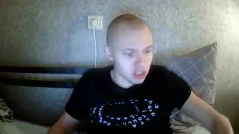 Snapshot of leo_timm chatting on 01/09/26, 12:02 leo_timm online show from 01/09/26, 12:02