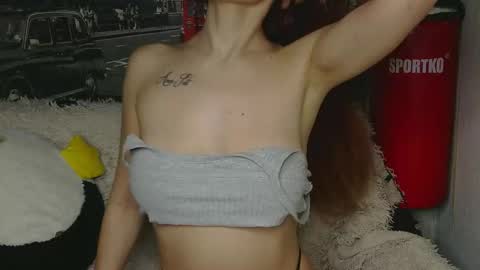 LeoandLuna online show from 10/31/25, 05:41