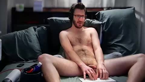 Snapshot of leobiggy227 chatting on 02/23/25, 09:00 LeoBiggy online show from 02/23/25, 09:00