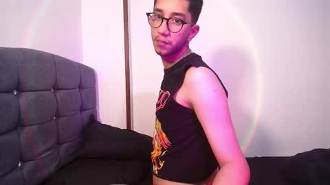 Leoh online show from 11/21/25, 03:05