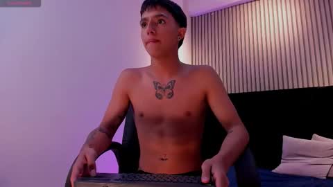 leohard_ online show from 02/09/26, 12:31