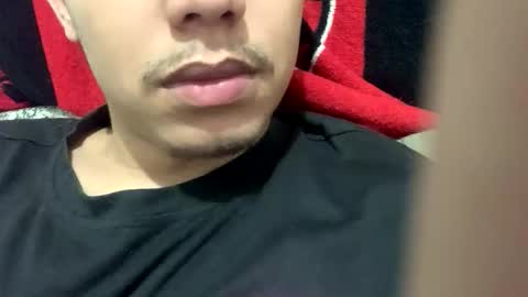 leolewis190 online show from 11/10/25, 01:37