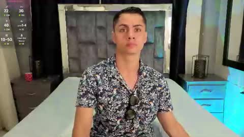 Snapshot of leomonnroe chatting on 07/20/26, 06:10 leomonnroe online show from 07/20/26, 06:10