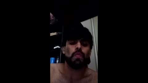leon3lkingggggg online show from 05/22/26, 08:21