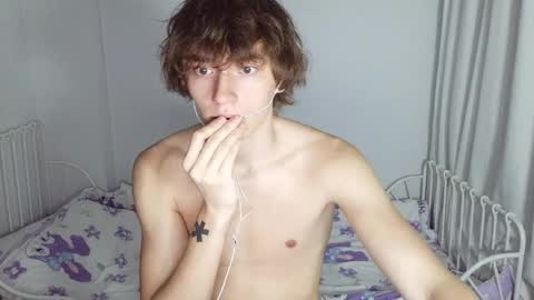 Snapshot of leon_heart666 chatting on 05/07/26, 09:53 Leon online show from 05/07/26, 09:53