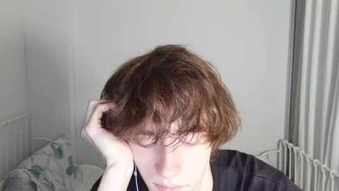 Snapshot of leon_heart666 chatting on 05/14/26, 08:26 Leon online show from 05/14/26, 08:26