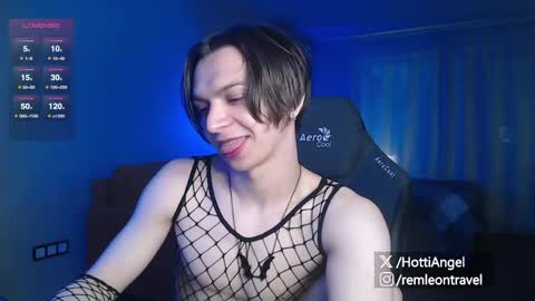 Leon online show from 04/22/26, 04:41