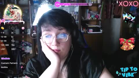 Snapshot of leona_harrison chatting on 01/25/25, 09:57 Leona Harrison online show from 01/25/25, 09:57