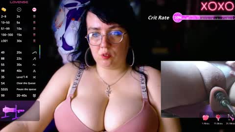 Snapshot of leona_harrison chatting on 10/29/25, 02:30 Leona Harrison online show from 10/29/25, 02:30