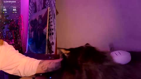 leona online show from 11/29/25, 05:38