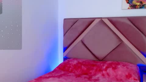 LUCY online show from 11/25/25, 11:27