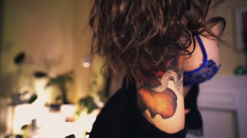 Leo online show from 12/09/24, 09:58