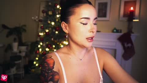 Leo online show from 12/20/24, 12:19