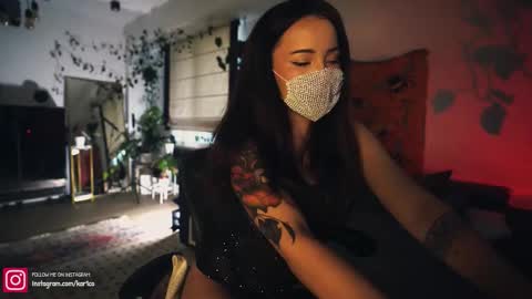 Leo online show from 10/08/25, 01:36