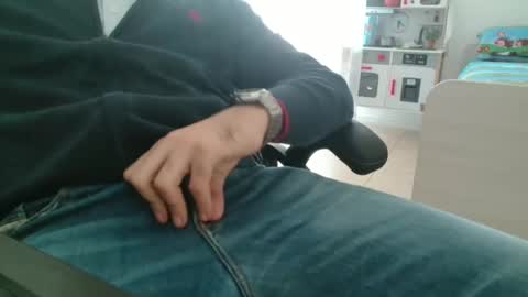 angel e sonia online show from 10/28/25, 08:29