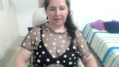 leonela   online show from 05/13/26, 05:16