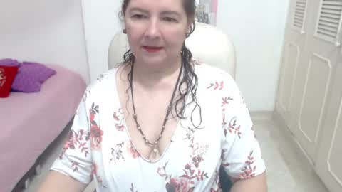 Snapshot of leonela_69 chatting on 06/30/26, 09:05 leonela online show from 06/30/26, 09:05