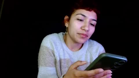 leonela  online show from 10/06/25, 12:19