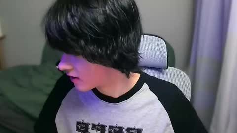 leonkissboy online show from 02/03/26, 12:21