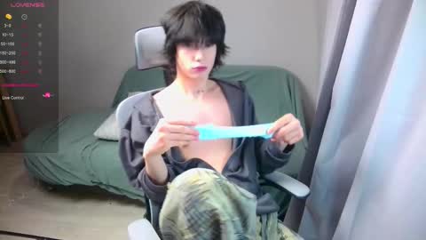 leonkissboy online show from 03/06/26, 04:36