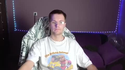 Leon online show from 12/28/24, 06:18