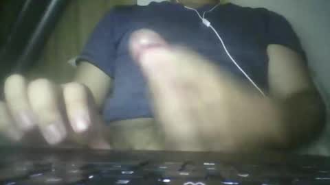 leoonel_95 online show from 11/09/25, 03:38