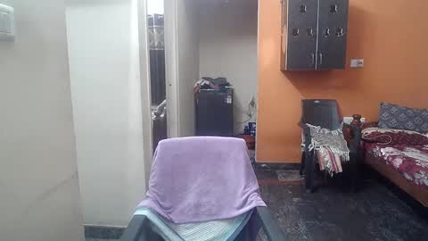 Leo online show from 12/26/24, 02:16