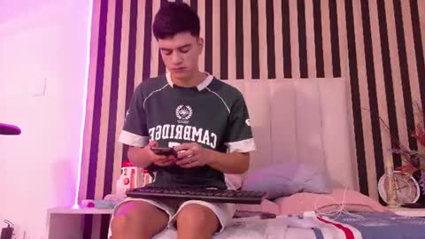 leotease online show from 07/16/26, 07:20