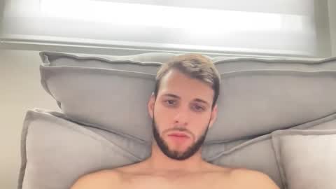 leozinhohd online show from 12/17/25, 04:57