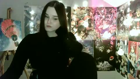 Snapshot of leraaa72 chatting on 01/08/25, 10:37 little secret online show from 01/08/25, 10:37