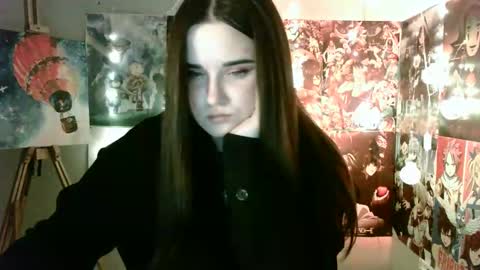 Snapshot of leraaa72 chatting on 01/13/25, 06:49 little secret online show from 01/13/25, 06:49