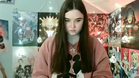 Snapshot of leraaa72 chatting on 01/20/25, 11:45 little secret online show from 01/20/25, 11:45