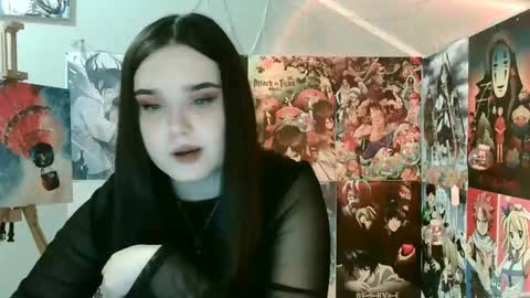 Snapshot of leraaa72 chatting on 02/11/25, 05:29 little secret online show from 02/11/25, 05:29