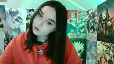 Snapshot of leraaa72 chatting on 02/13/25, 07:13 little secret online show from 02/13/25, 07:13