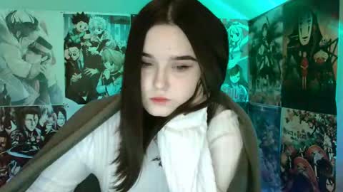 Snapshot of leraaa72 chatting on 02/19/25, 07:06 little secret online show from 02/19/25, 07:06