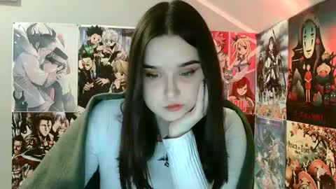 Snapshot of leraaa72 chatting on 03/06/25, 09:31 little secret online show from 03/06/25, 09:31