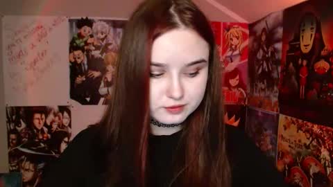 Snapshot of leraaa72 chatting on 09/11/25, 09:09 little secret online show from 09/11/25, 09:09