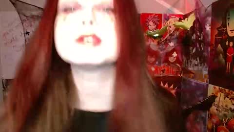 Snapshot of leraaa72 chatting on 10/21/25, 06:52 little secret online show from 10/21/25, 06:52