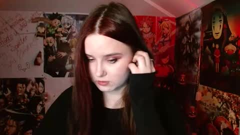 Snapshot of leraaa72 chatting on 11/24/25, 07:46 little secret online show from 11/24/25, 07:46