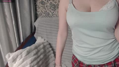 LesanaMagic online show from 02/10/26, 04:55